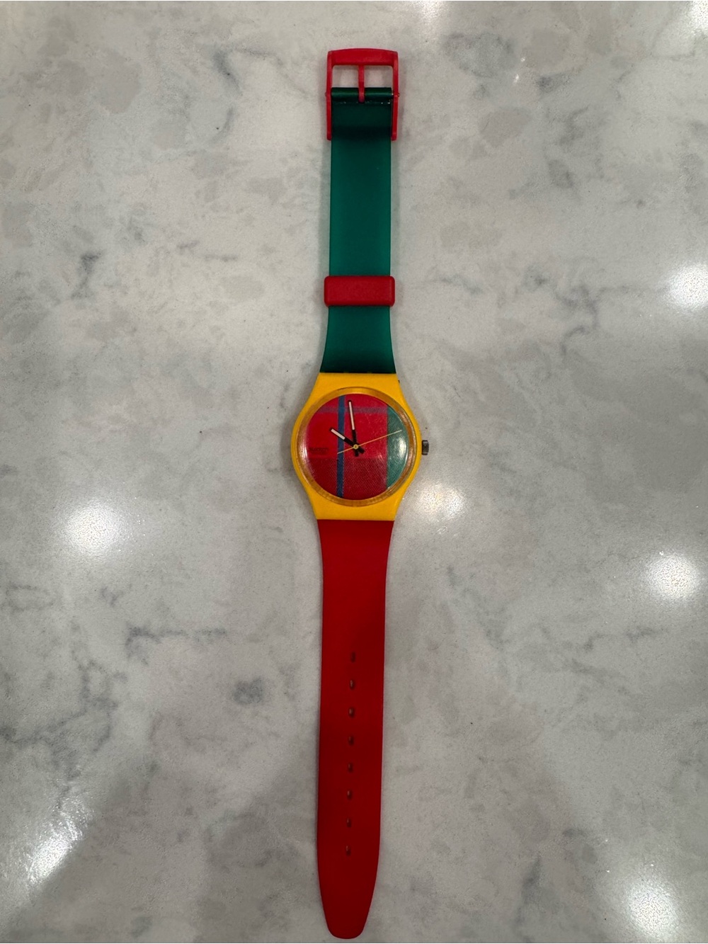 Vintage 1985 Swatch McGregor GJ100 Plaid Unisex Watch - Picture 2 of 11